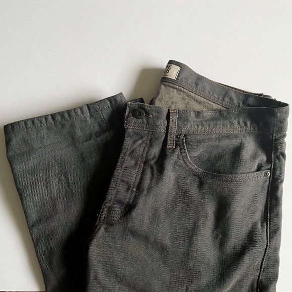 Naked & Famous Weird Guy Slim Selvedge Denim - Gray - Picture 2 of 4